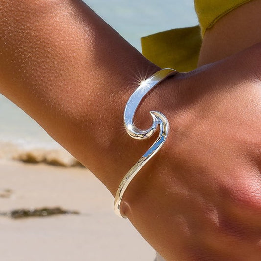 Delightful silver curling waves bangle Bangles Sea Gems Ltd