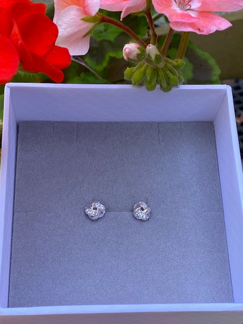 Silver Celtic Love Knot Stud Earrings Earrings Cavendish French