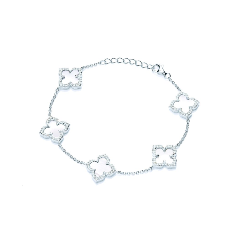 Mother of Pearl Vintage Lucky Clover Bracelet in Silver
