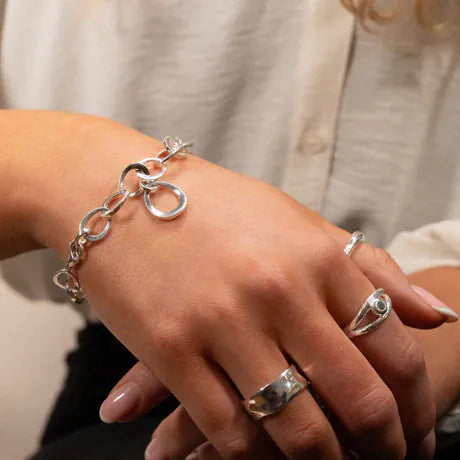 Elegantly curved organic oval link bracelet Bracelet Sea Gems Ltd