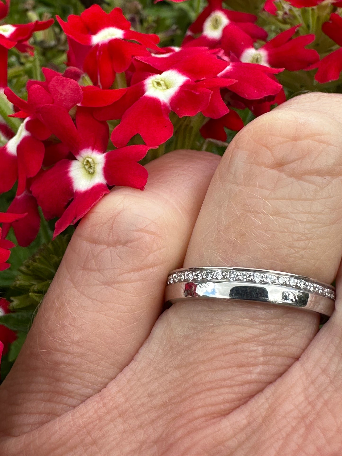 Furrer Jacot 18ct white gold side-set TWVS 0.23ct diamond ring Ring Furrer Jacot