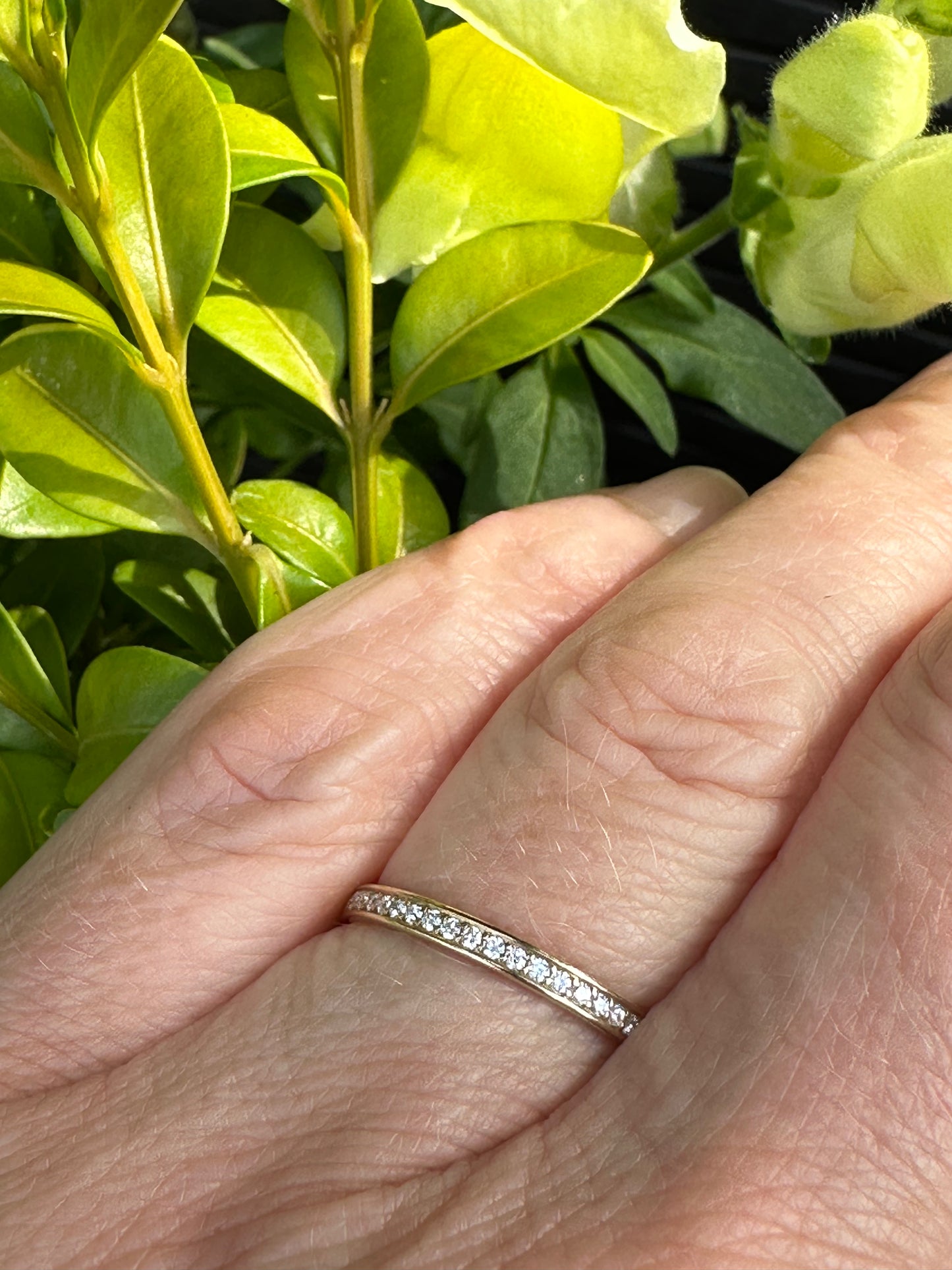 9ct yellow gold diamond 0.09ct half eternity ring size M Ring Stubbs