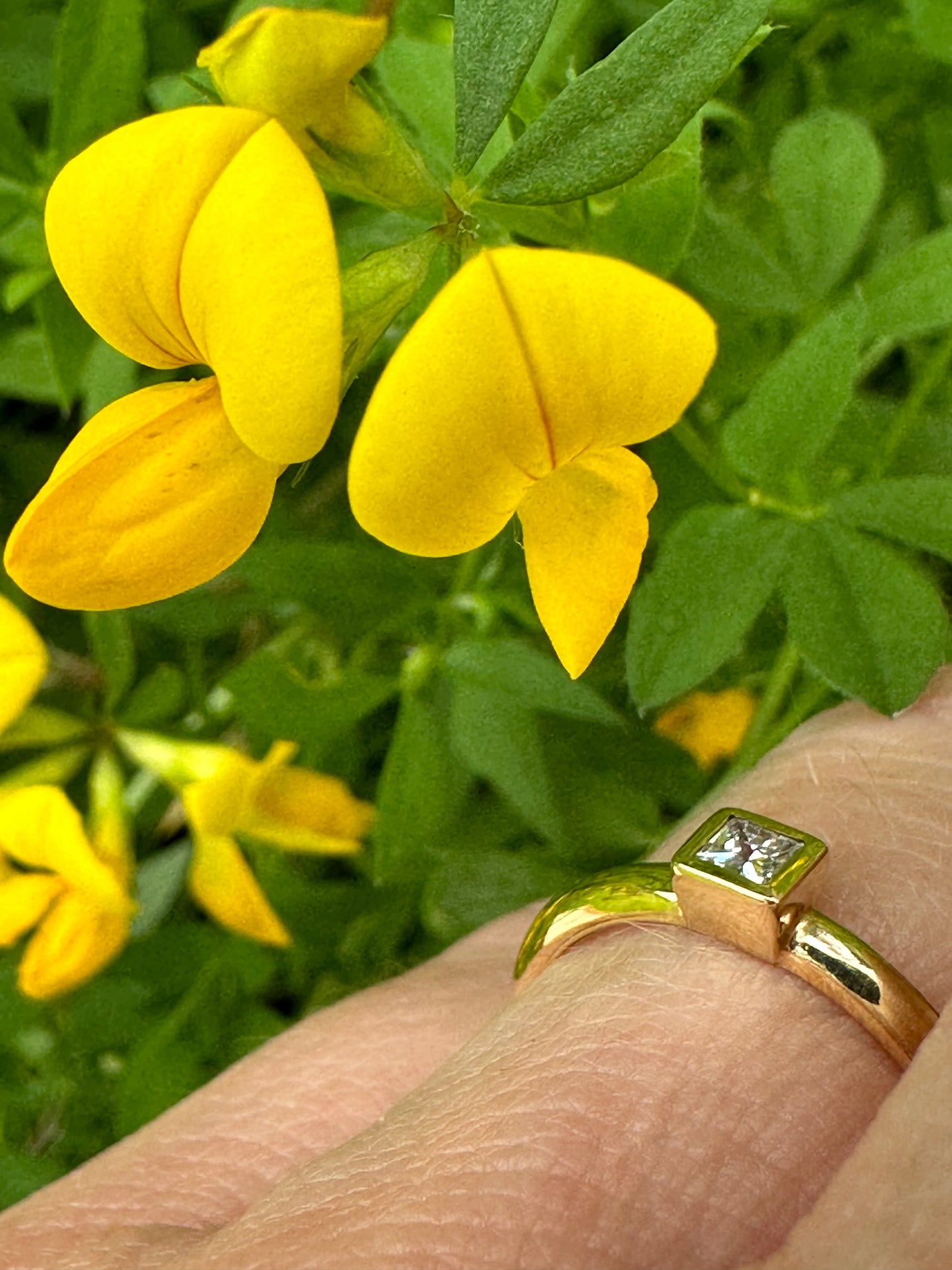 18ct yellow gold 0.15ct princess cut natural diamond ring size L Ring Jeremy Hoye