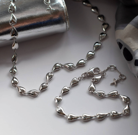 Silver desire kiss linking heart bracelet Bracelet Kit Heath