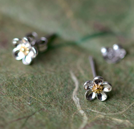 Wood Rose Stud Earrings Earrings Kit Heath