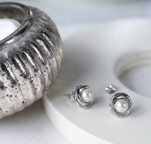 Bevel Trilogy Pearl Stud Earrings Earrings Kit Heath