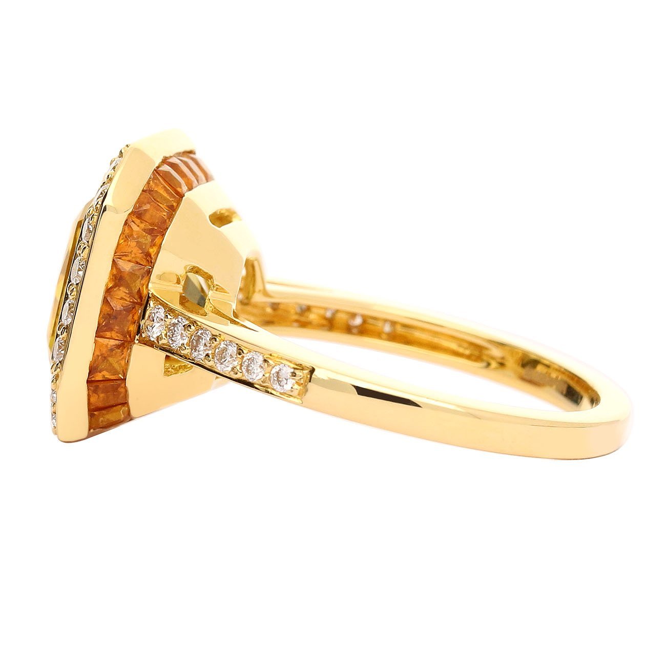 18ct yellow gold & diamond ring set with a champagne beryl and mandarin garnets. Ring Buchwald   