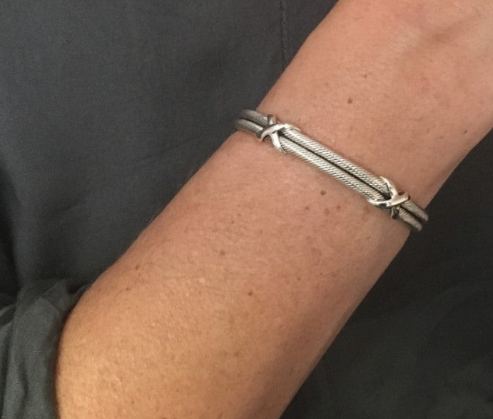 Double Kiss Cuff Bangle Bangles Cavendish French