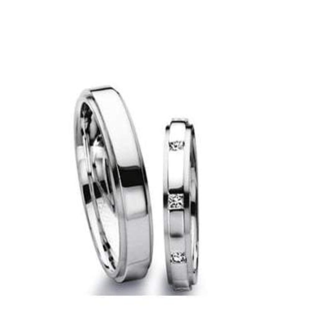 Platinum 0.27ct TWVS Diamond band with grooved edges Ring Furrer Jacot