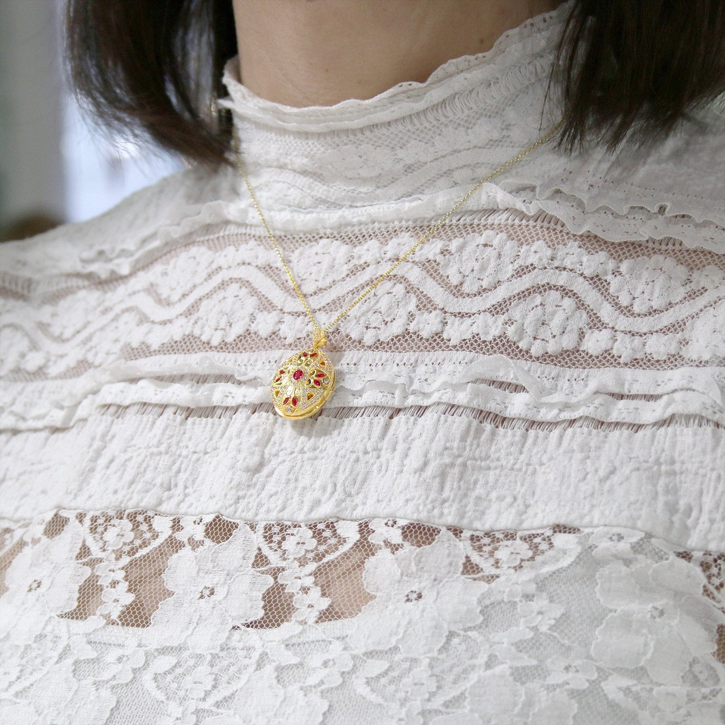 Lola Locket gold Zuri locket Locket Lola Locket