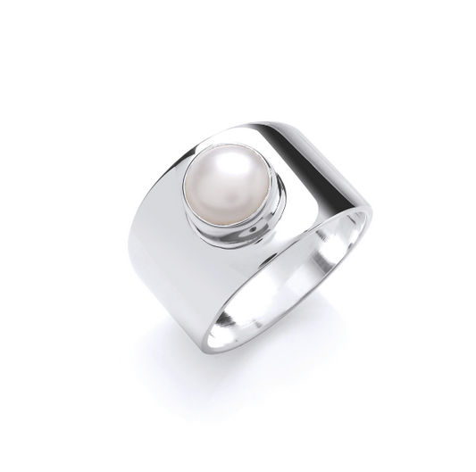 Lovely & Bold Silver and Pearl Ring Ring Cavendish French   