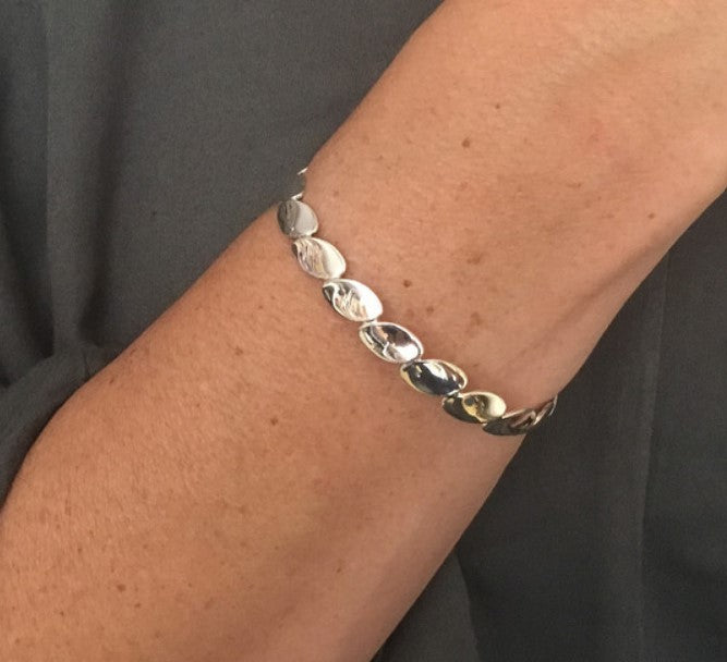 Smooth Silver Pebbles Bangle Bangles Cavendish French