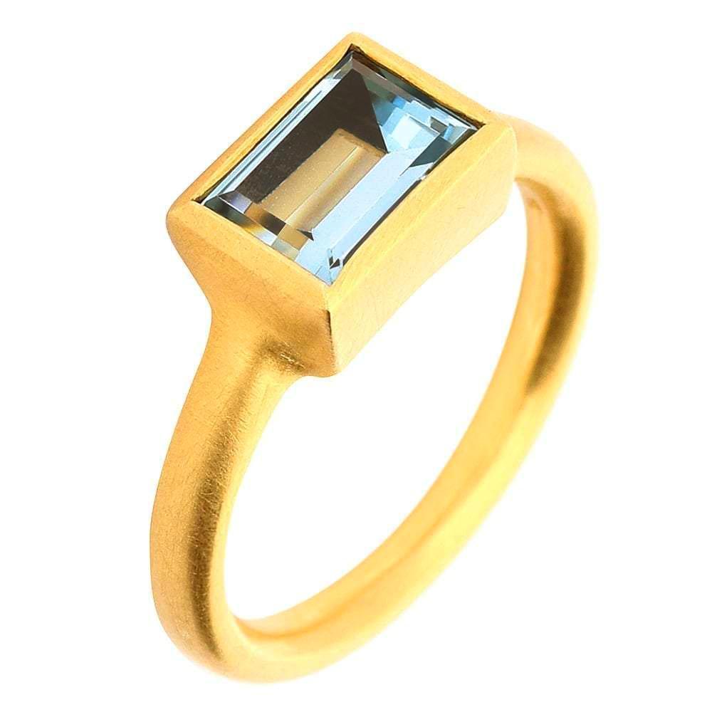 18ct yellow gold Aquamarine ring Ring Rock Lobster   