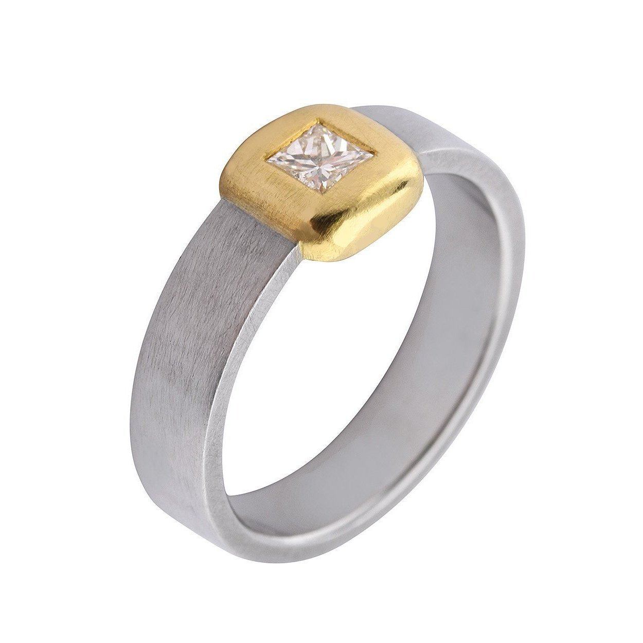 Platinum and 18ct yellow gold 0.20ct princess natural diamond ring size L Ring Robert pfrogner