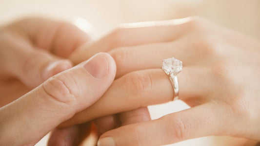 Tips For Planning The Perfect Proposal - Rock Lobster Jewellery
