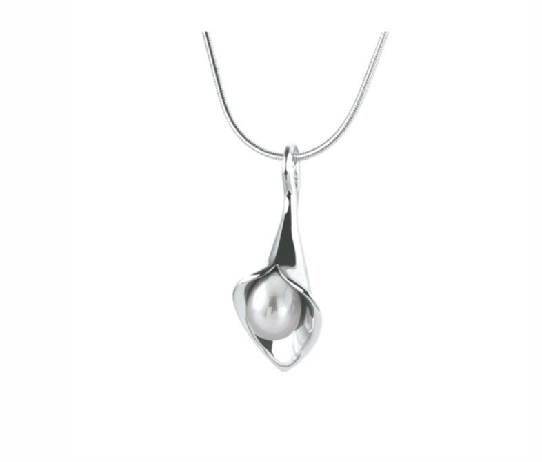 Amanda Cox Silver medium grey pearl short calla lily pendant Neckwear Amanda Cox