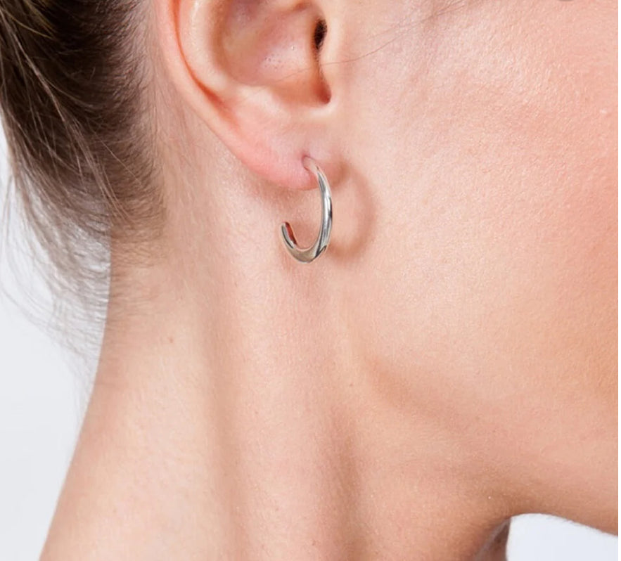 Silver medium hoop earrings Earrings Lucy Q   