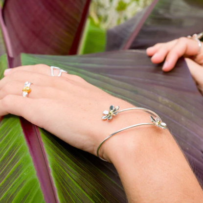 The Lazy double daisy Bangle Bangle Sea Gems Ltd