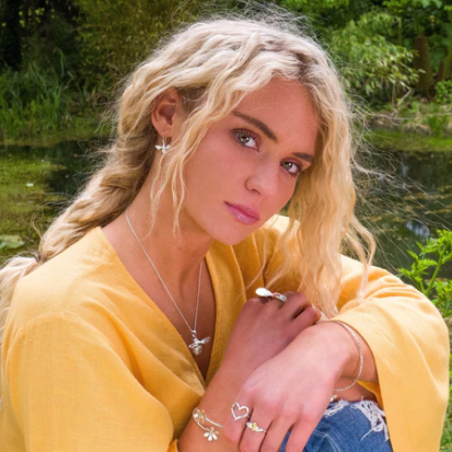 The Lazy double daisy Bangle Bangle Sea Gems Ltd