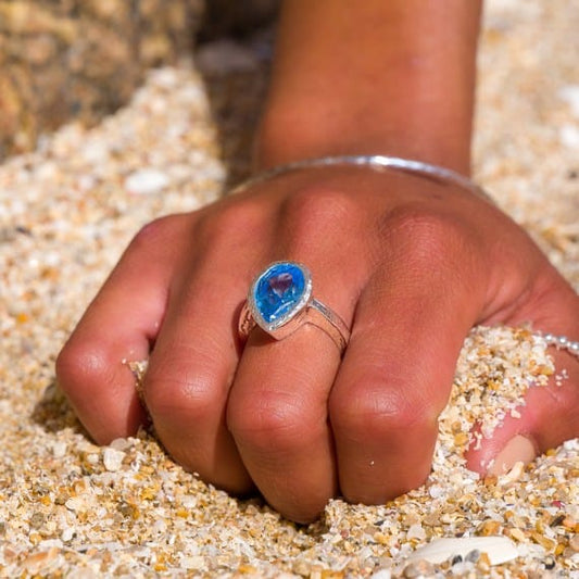 Chunky silver vibrant ocean-blue teardrop Topaz ring Ring Sea Gems Ltd