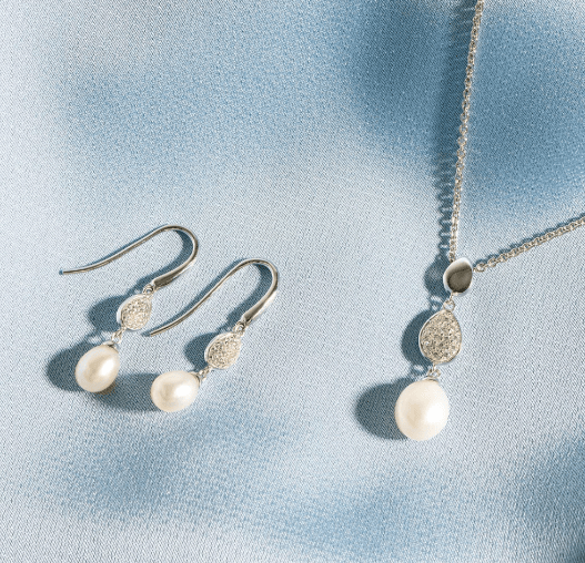 Coast Pebble Pavé Pearl Drop Earrings Earrings Kit Heath