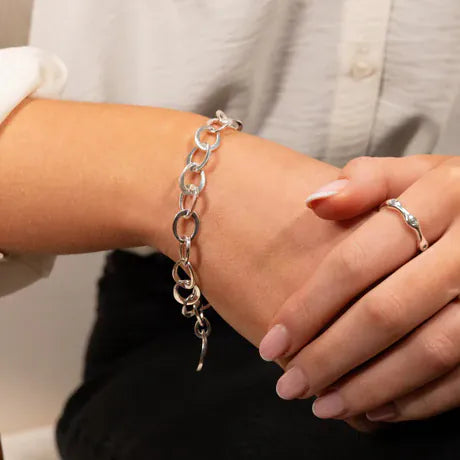 Elegantly curved organic oval link bracelet Bracelet Sea Gems Ltd