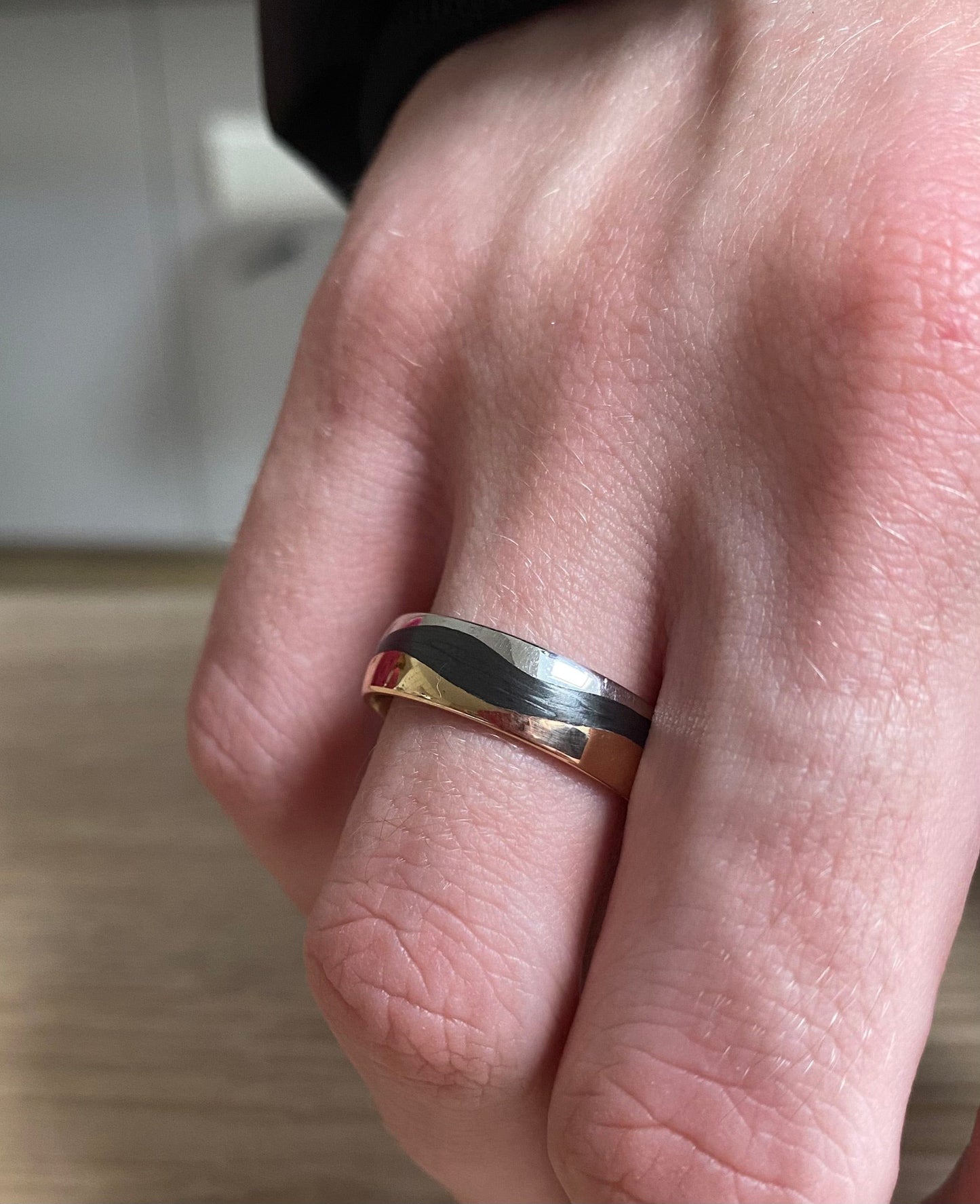 Furrer Jacot Palladium with carbon & rose gold band size T Ring Furrer Jacot