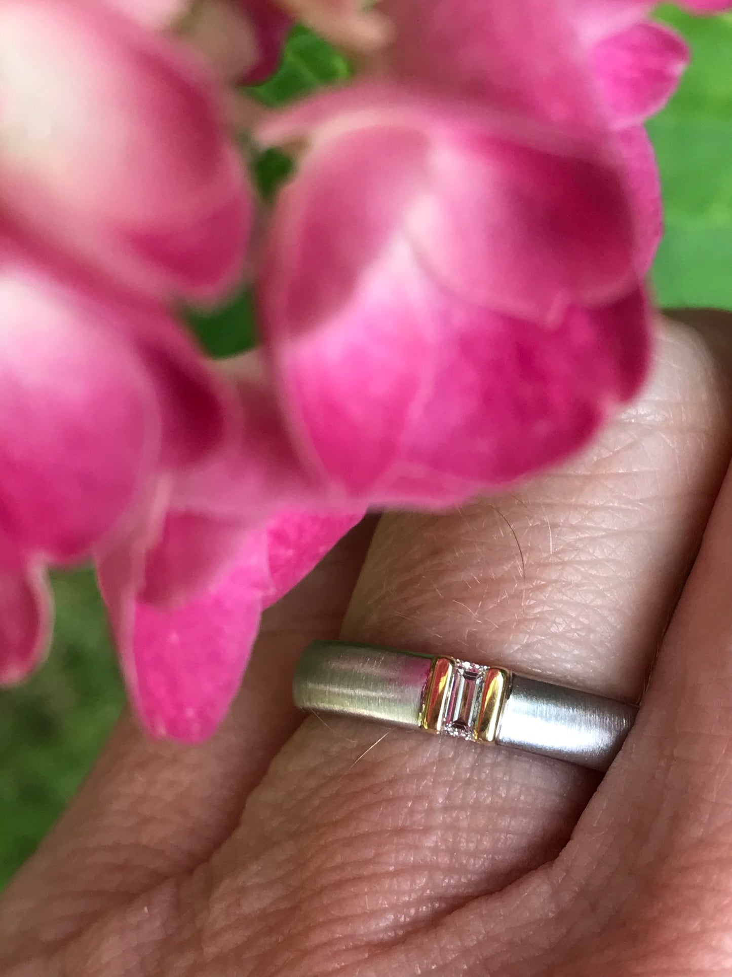 Gerstner 18ct white gold emerald cut natural diamond band with a yellow setting size L 1/2 Ring Gerstner