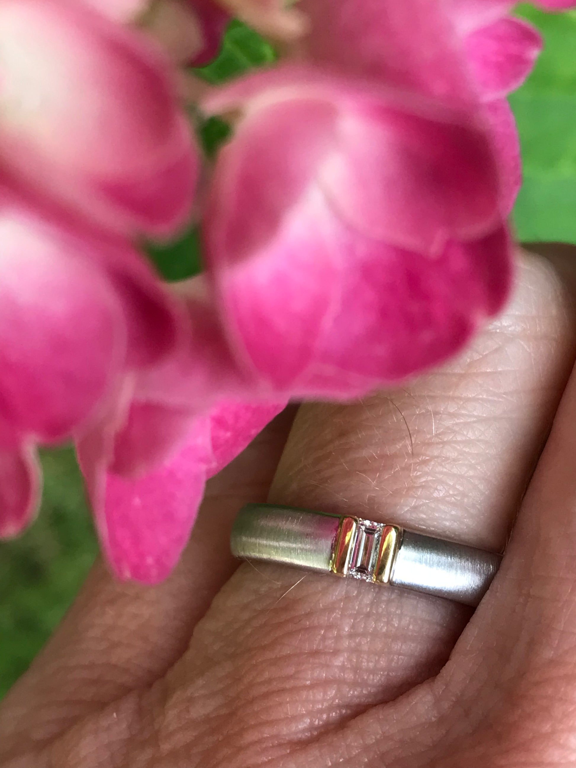 Gerstner 18ct white gold emerald cut natural diamond band with a yellow setting size L 1/2 Ring Gerstner