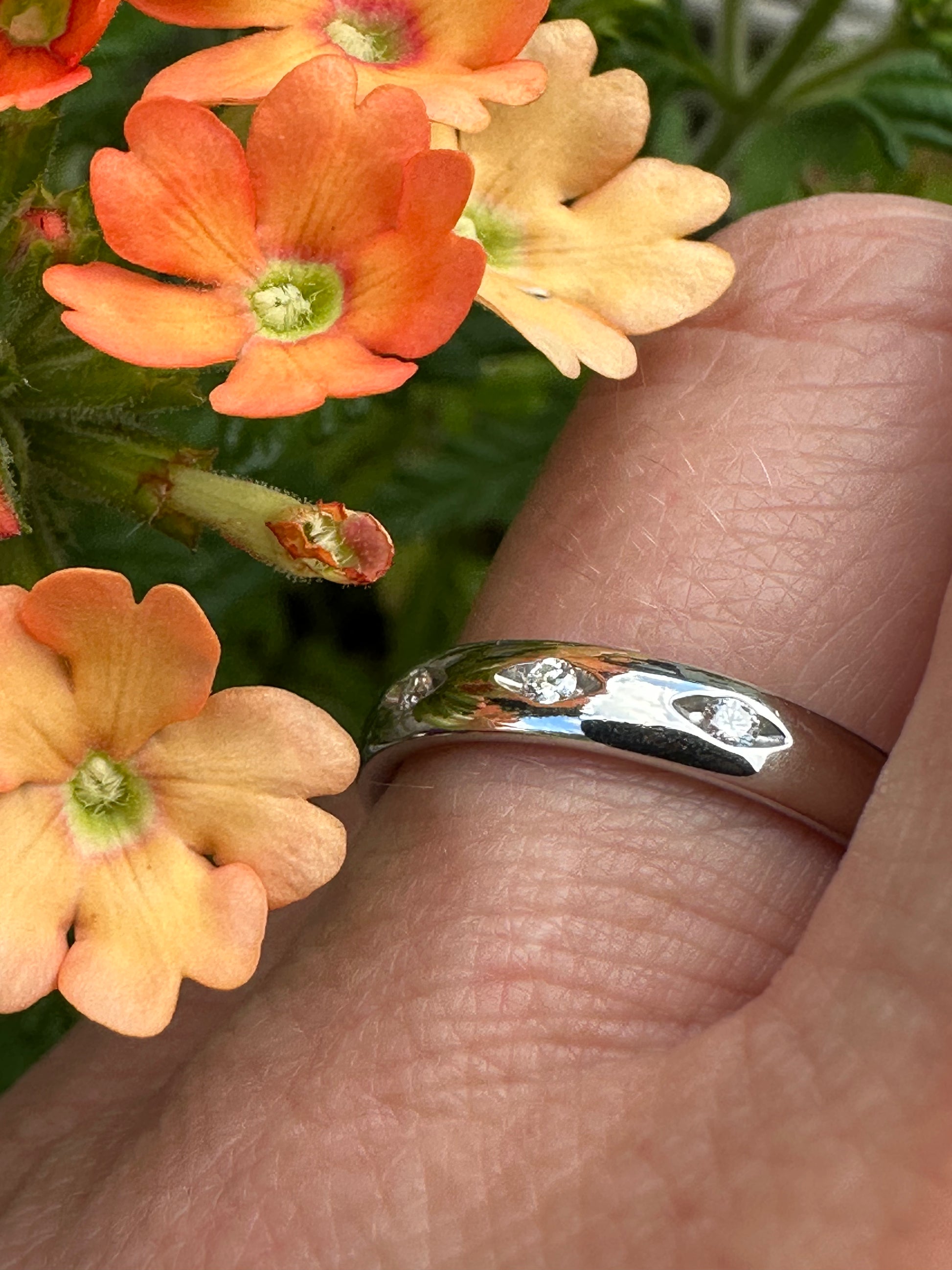 Gerstner Ladies Platinum multi stone TW VS1 0.10ct diamond ring size N Ring Gerstner