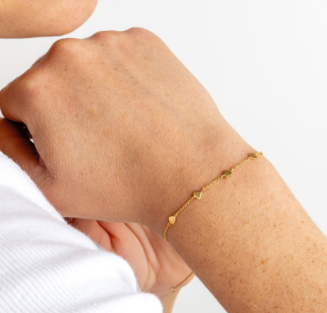 Silver Heart Station Bracelet Bracelet DEW   