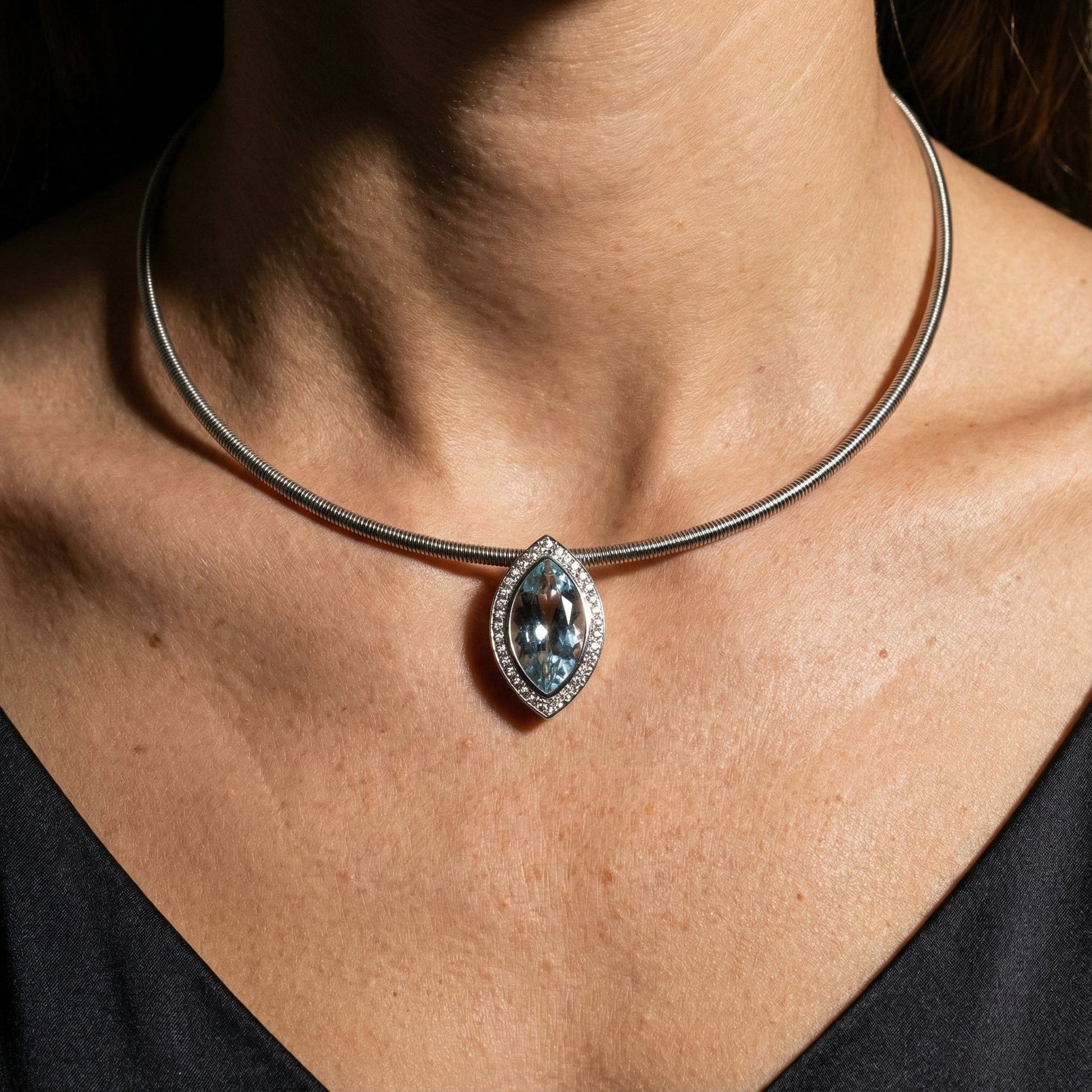 Henrich & Denzel Platinum 2.36ct Aquamarine and Diamond necklace Necklace Henrich & Denzel