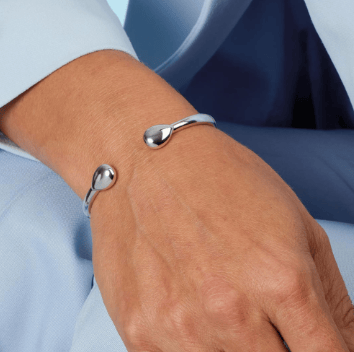 Hinged Smooth Coast Pebble Bangle Bangle Kit Heath