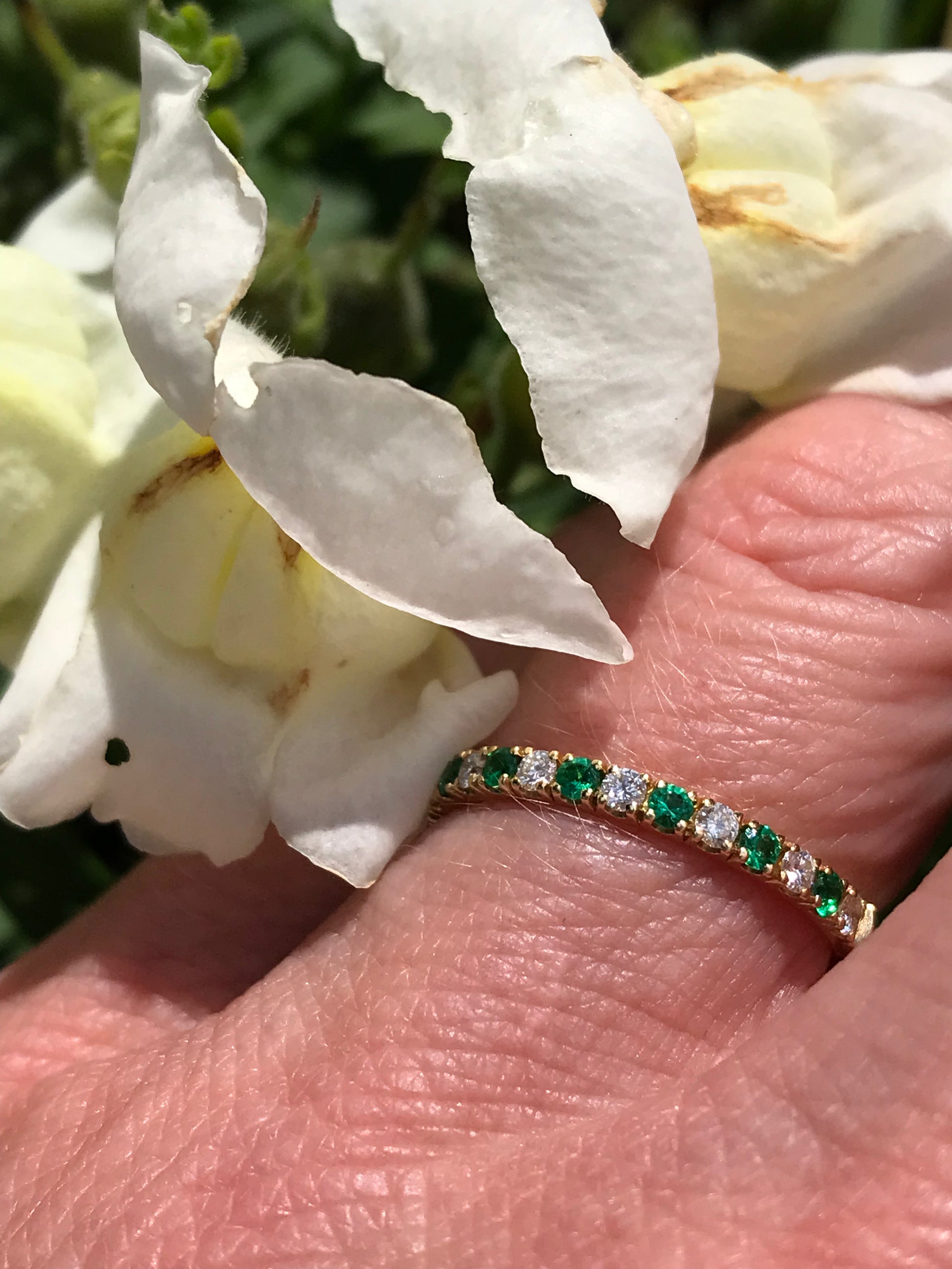Emerald eternity ring sales yellow gold 18ct