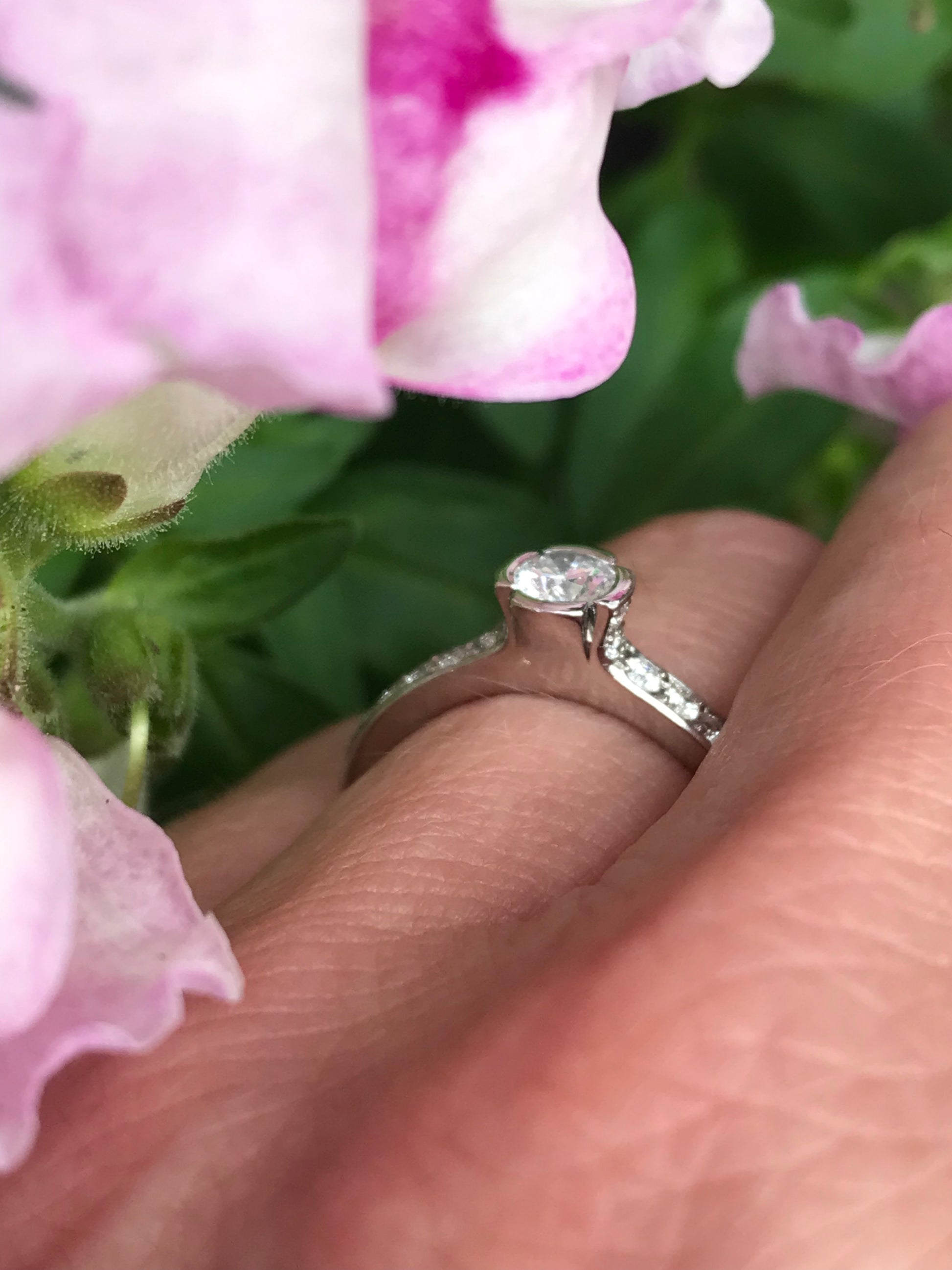 Platinum 0.32ct natural diamond ring with brilliant set shoulders Ring Henrich & Denzel   