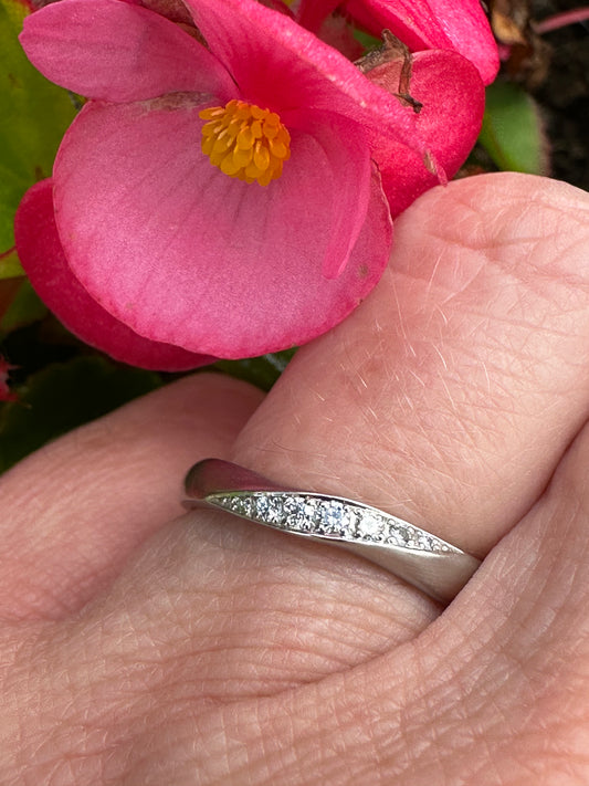 Platinum Diamond twist wedding band 0.08ct TW VS1 Ring Gerstner   