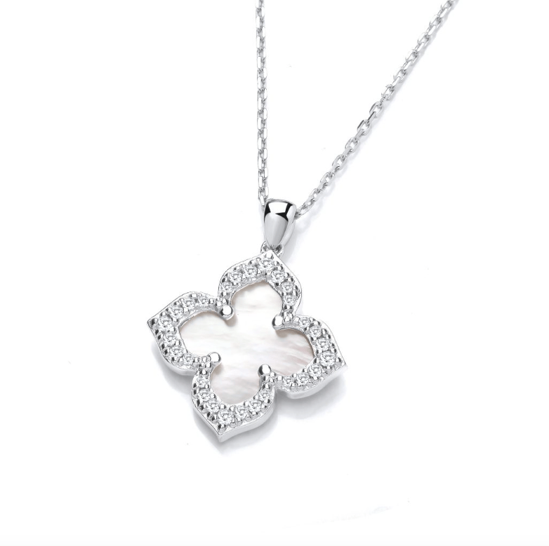 Mother of Pearl Vintage Lucky Clover Necklace in Silver Necklace Cavendish French