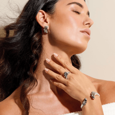 Océane Shell Echo Grande Hinged Bangle Bangle Kit Heath