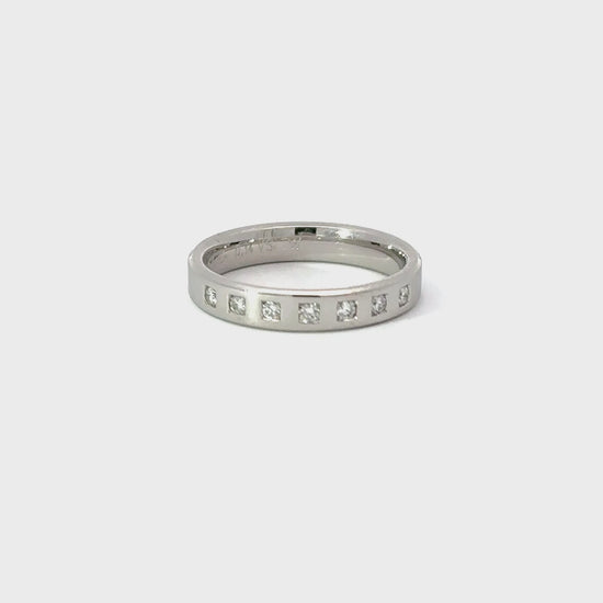 Gerstner Platinum ring set with 7 brilliant cut TW VS1 diamonds size M Ring Gerstner