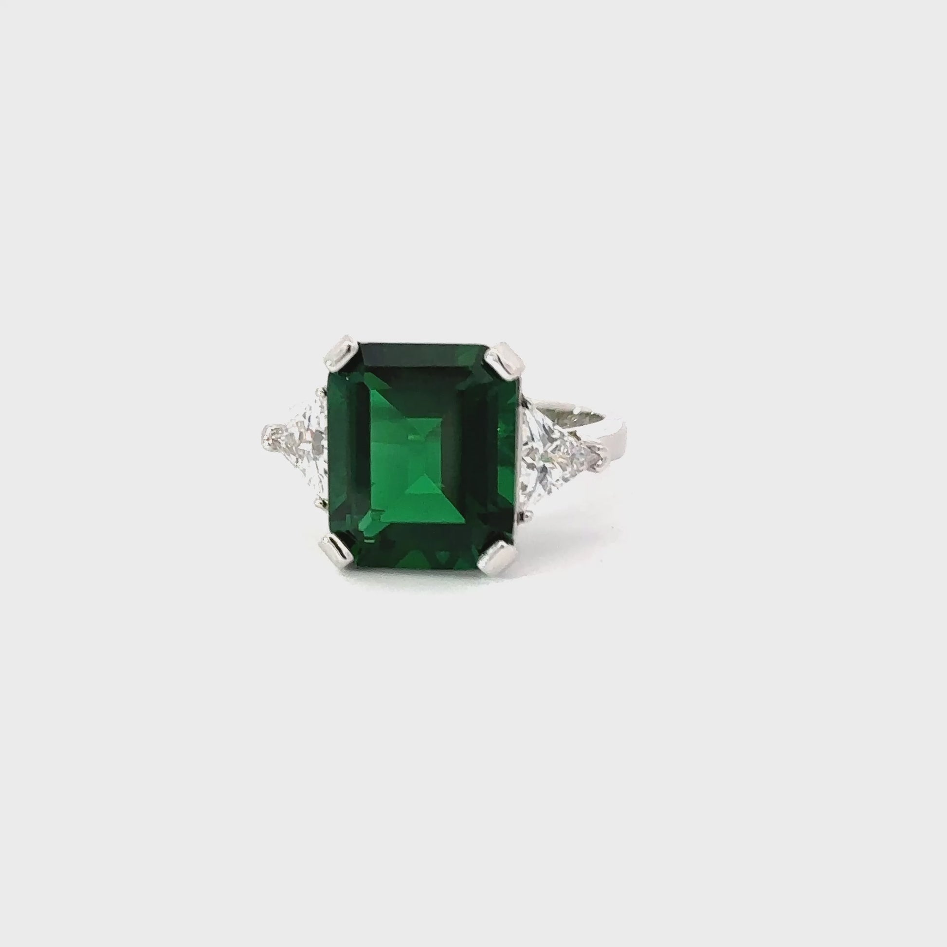 Silver Vintage Vegas Ring with Emerald Cubic Zirconia Ring Cavendish French
