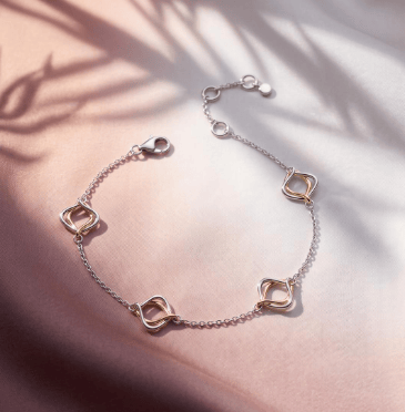 Bracelet Silver Alicia Golden Fine Station Bracelet