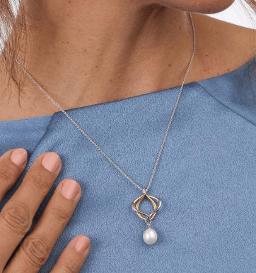 Necklace Silver Alicia Golden Pearl Necklace