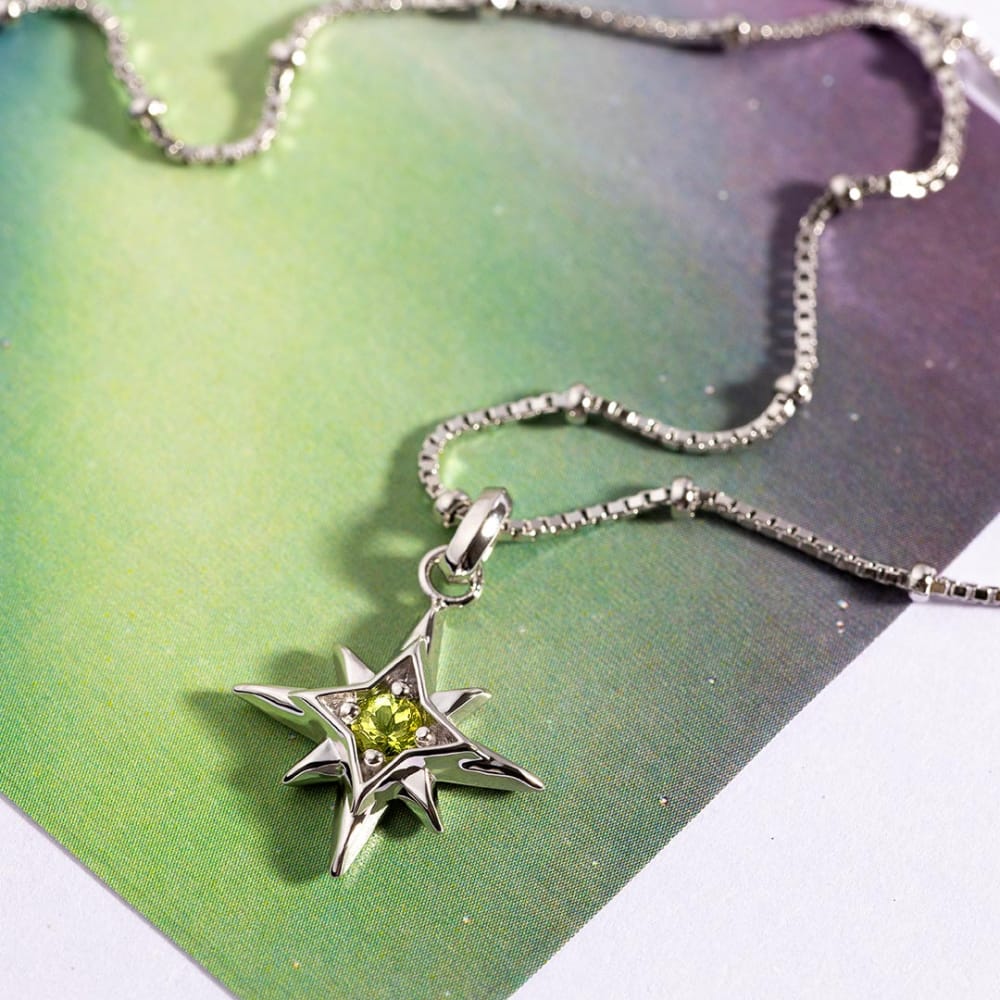 Necklace Silver August Aurora Birthstone Peridot Necklace