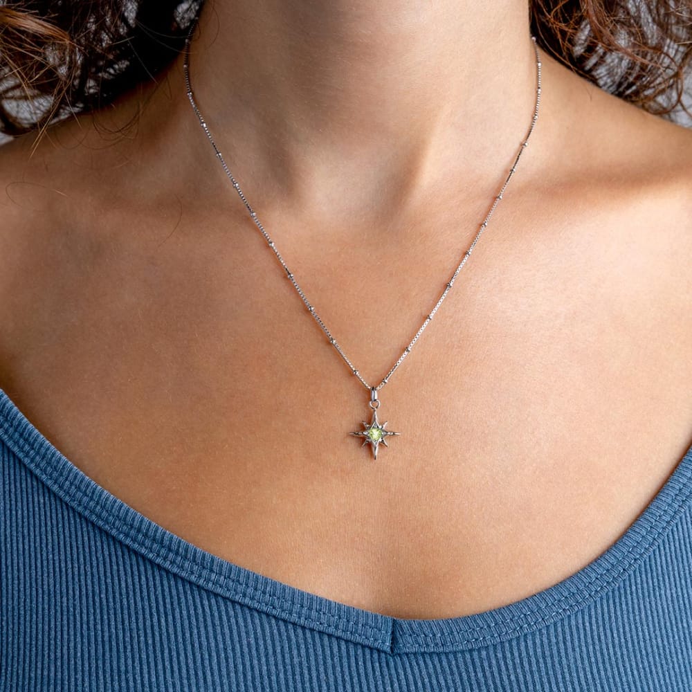 Necklace Silver August Aurora Birthstone Peridot Necklace