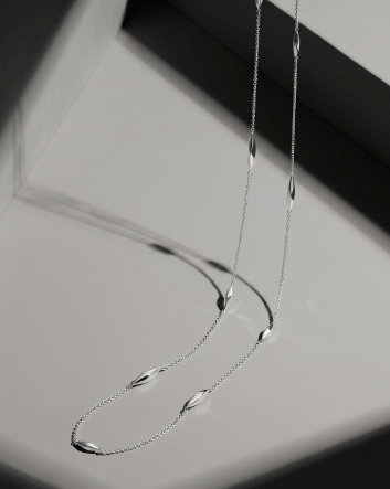 Necklace Silver Glint Station Statement Necklace