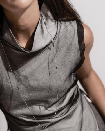 Necklace Silver Glint Station Statement Necklace