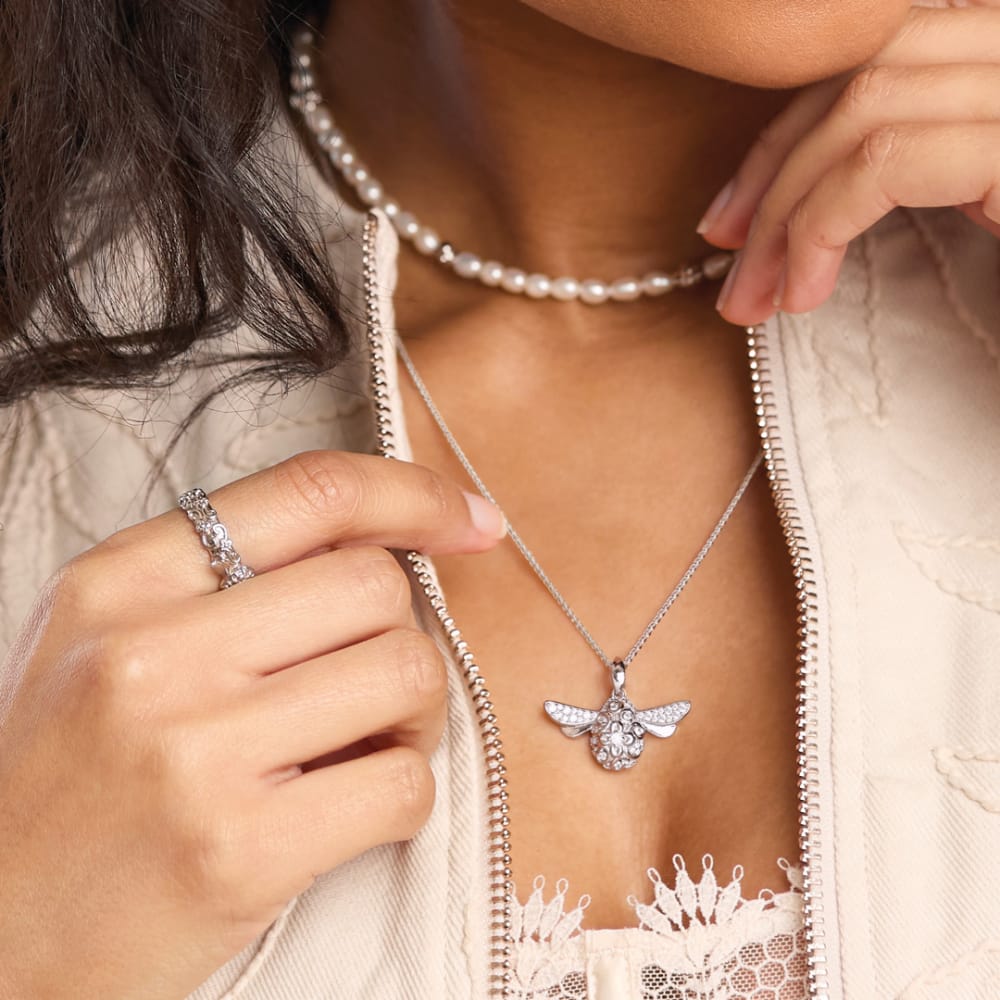 Silver Glitz Blossom Queen Bee Necklace Necklace Kit Heath