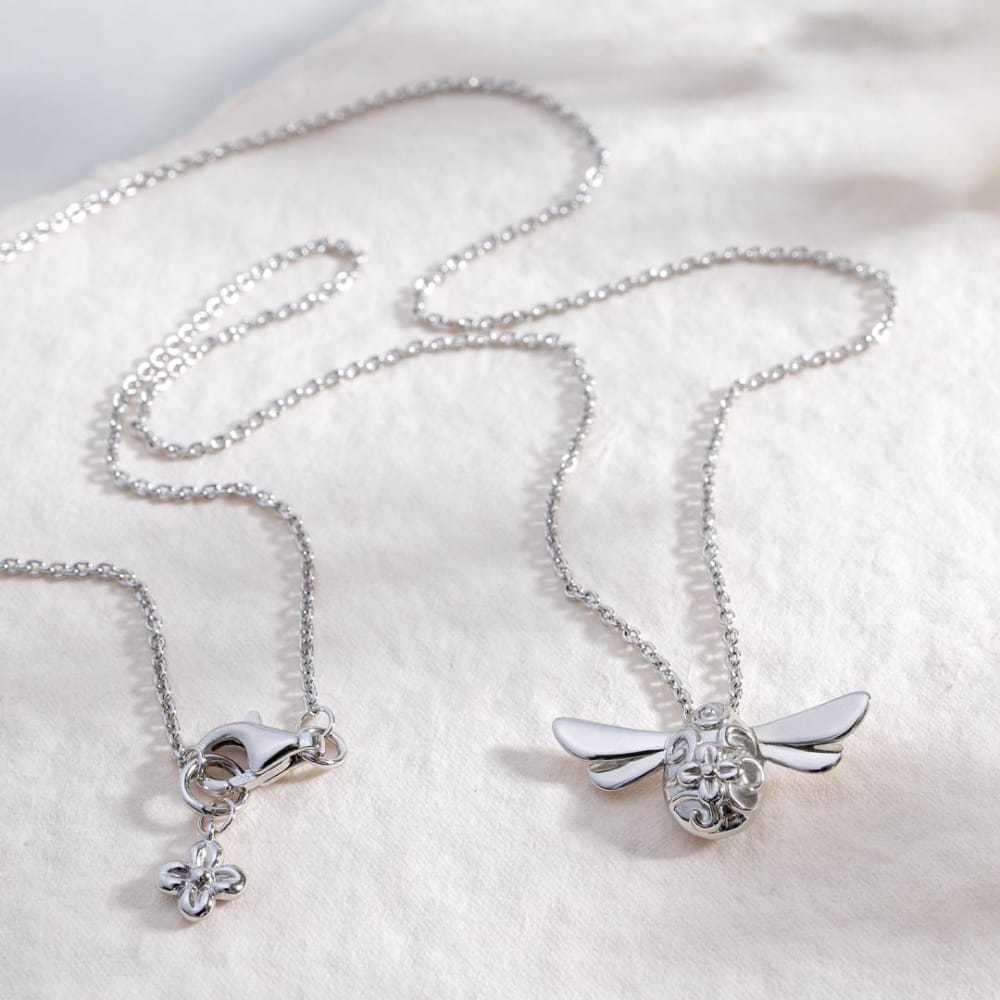 Silver Honey Bee Midi Necklace Necklace Kit Heath
