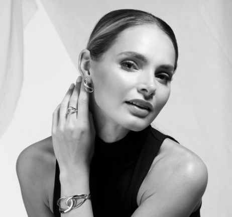 The Infinity Grande Stud Earrings Stud earrings Kit Heath