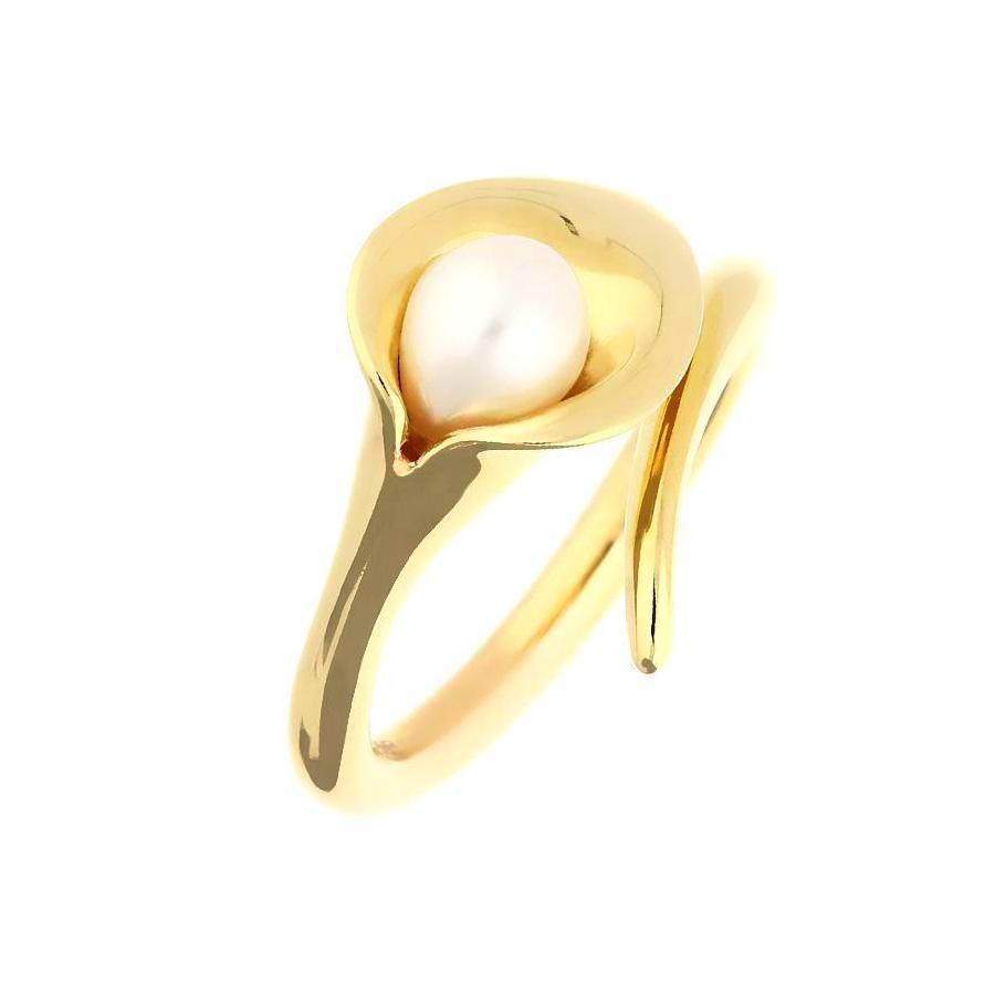 Amanda Cox 9ct yellow gold white pearl medium lily ring Ring Amanda Cox   